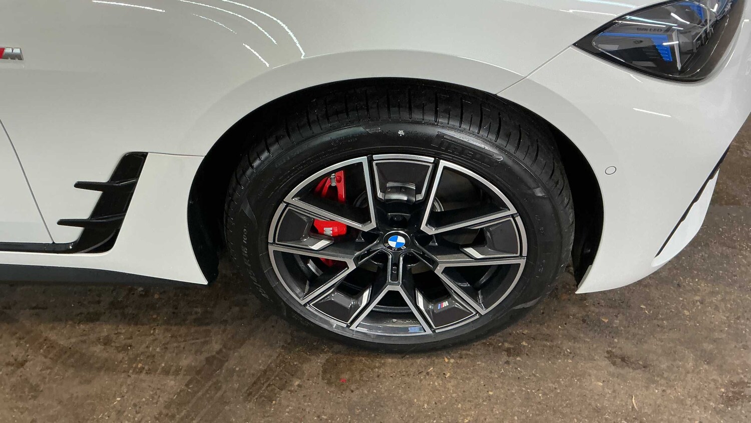 Used BMW i4 2025 for sale - 76827627: Photo 11