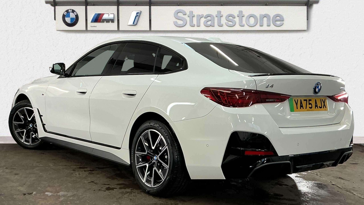 Used BMW i4 2025 for sale - 76827627: Photo 2