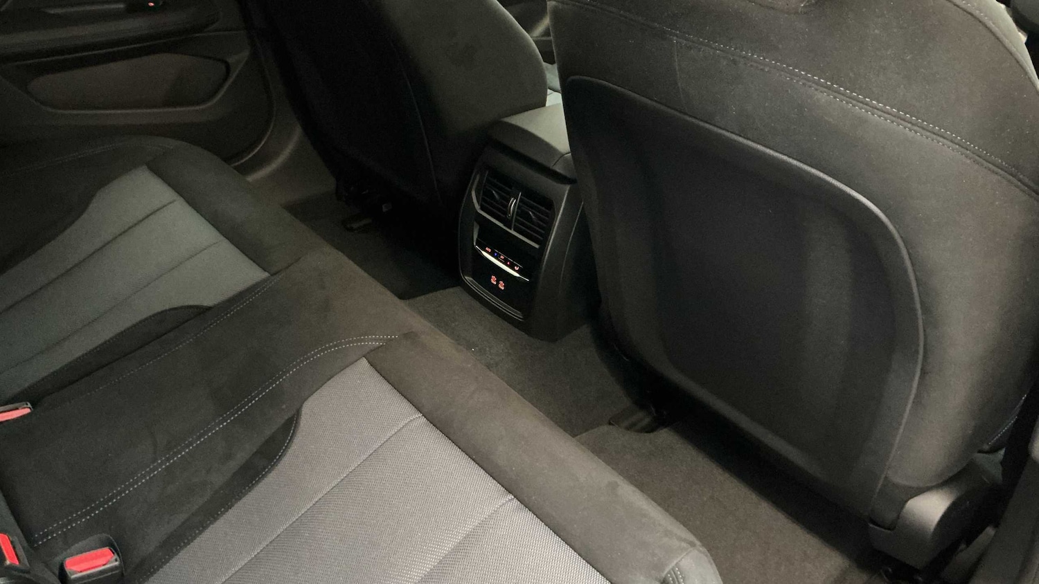 Used BMW i4 2025 for sale - 76827627: Photo 23