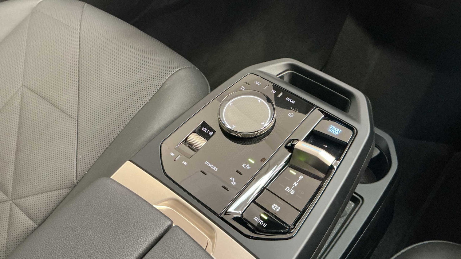 Used BMW iX 2024 for sale - 77886001: Photo 10