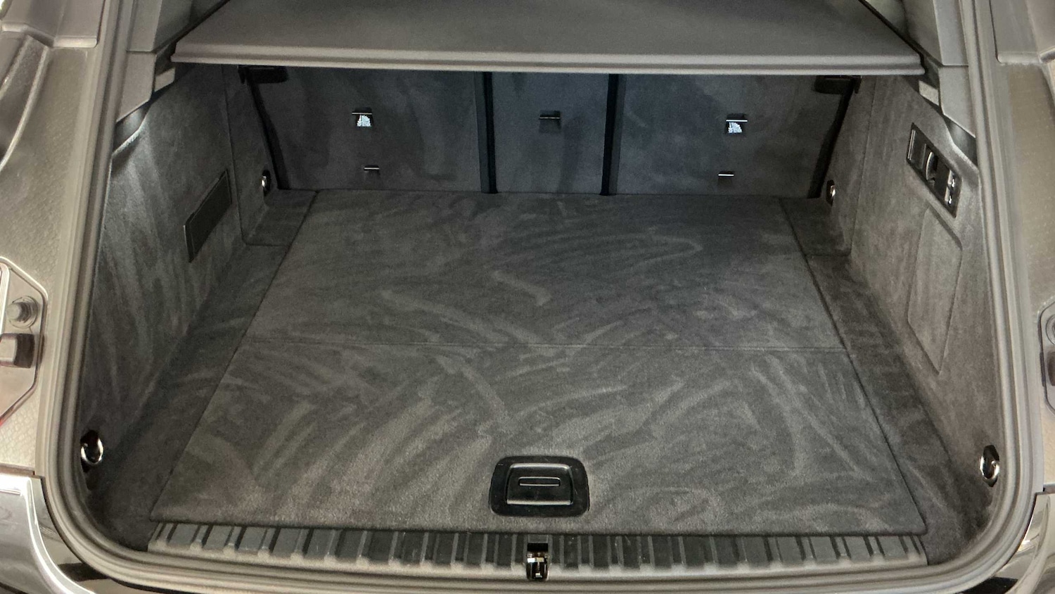 Used BMW iX 2024 for sale - 77886001: Photo 30