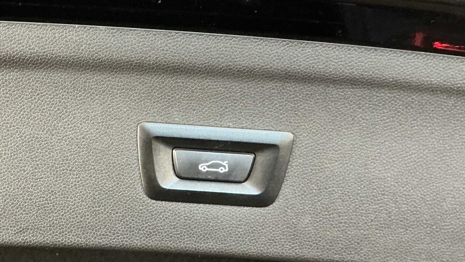 Used BMW iX 2024 for sale - 77886001: Photo 31