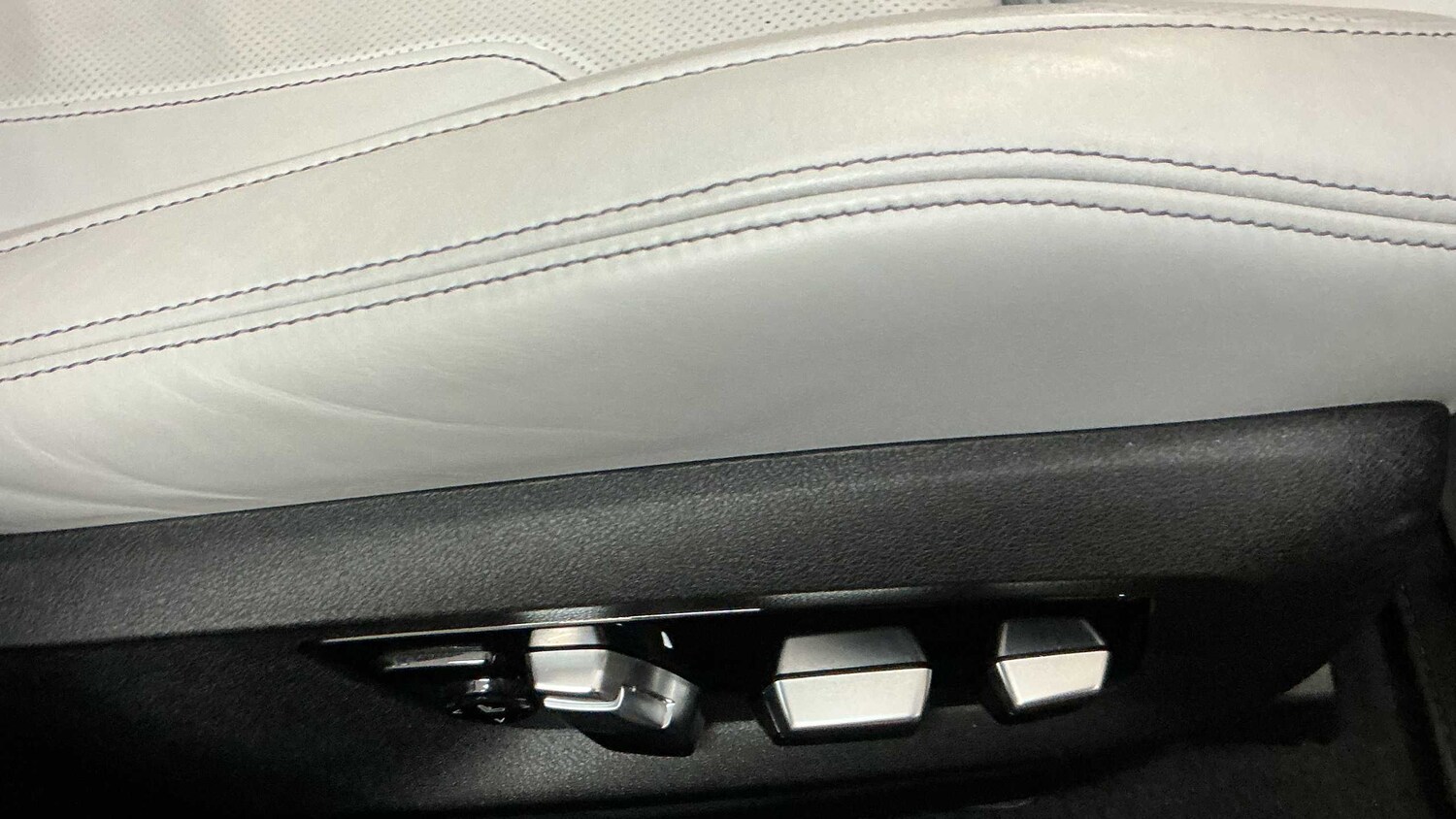 Used BMW M5 2023 for sale - 77500324: Photo 15