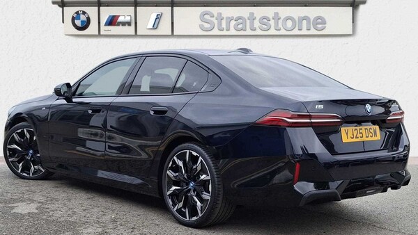 Used BMW i5 2025 for sale - 75260021: Photo 2