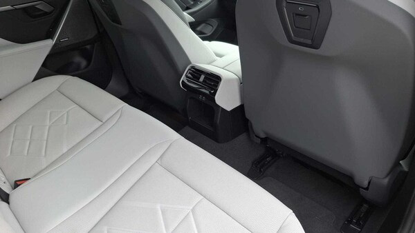 Used BMW i5 2025 for sale - 75260021: Photo 8