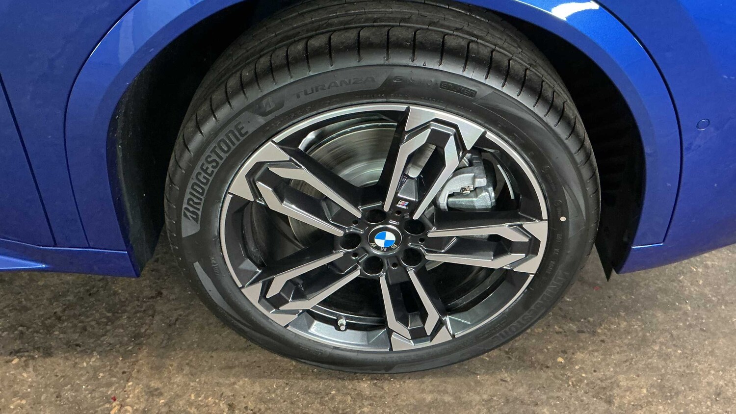 Used BMW iX2 2025 for sale - 76329130: Photo 11