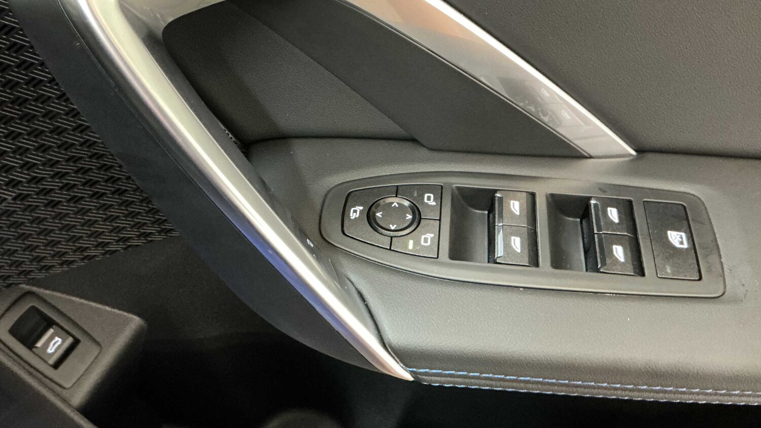 Used BMW iX2 2025 for sale - 76329130: Photo 23