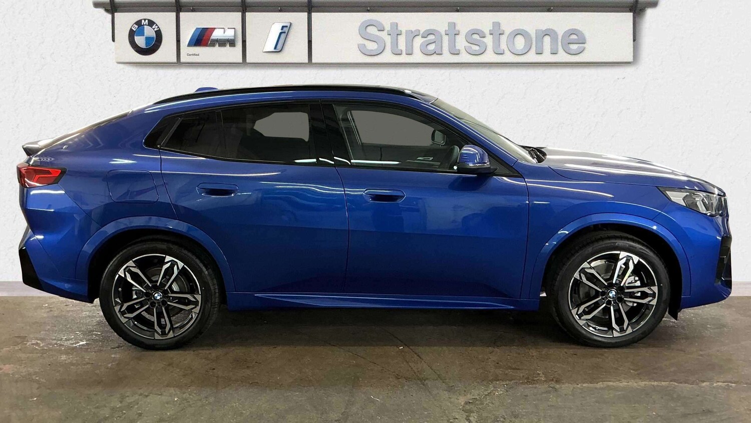 Used BMW iX2 2025 for sale - 76329130: Photo 3