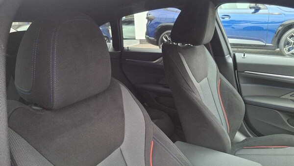 Used BMW i4 2025 for sale - 75390547: Photo 19