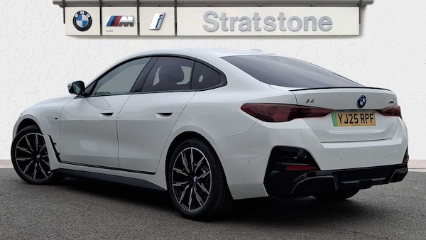 Used BMW i4 2025 for sale - 75390547: Photo 2
