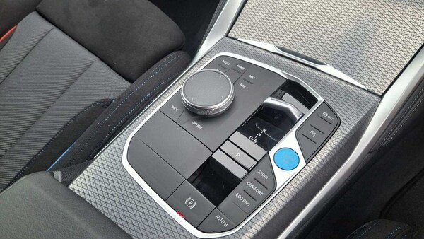 Used BMW i4 2025 for sale - 75390547: Photo 9