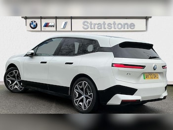 Used BMW iX 2022 for sale - 77348107: Photo