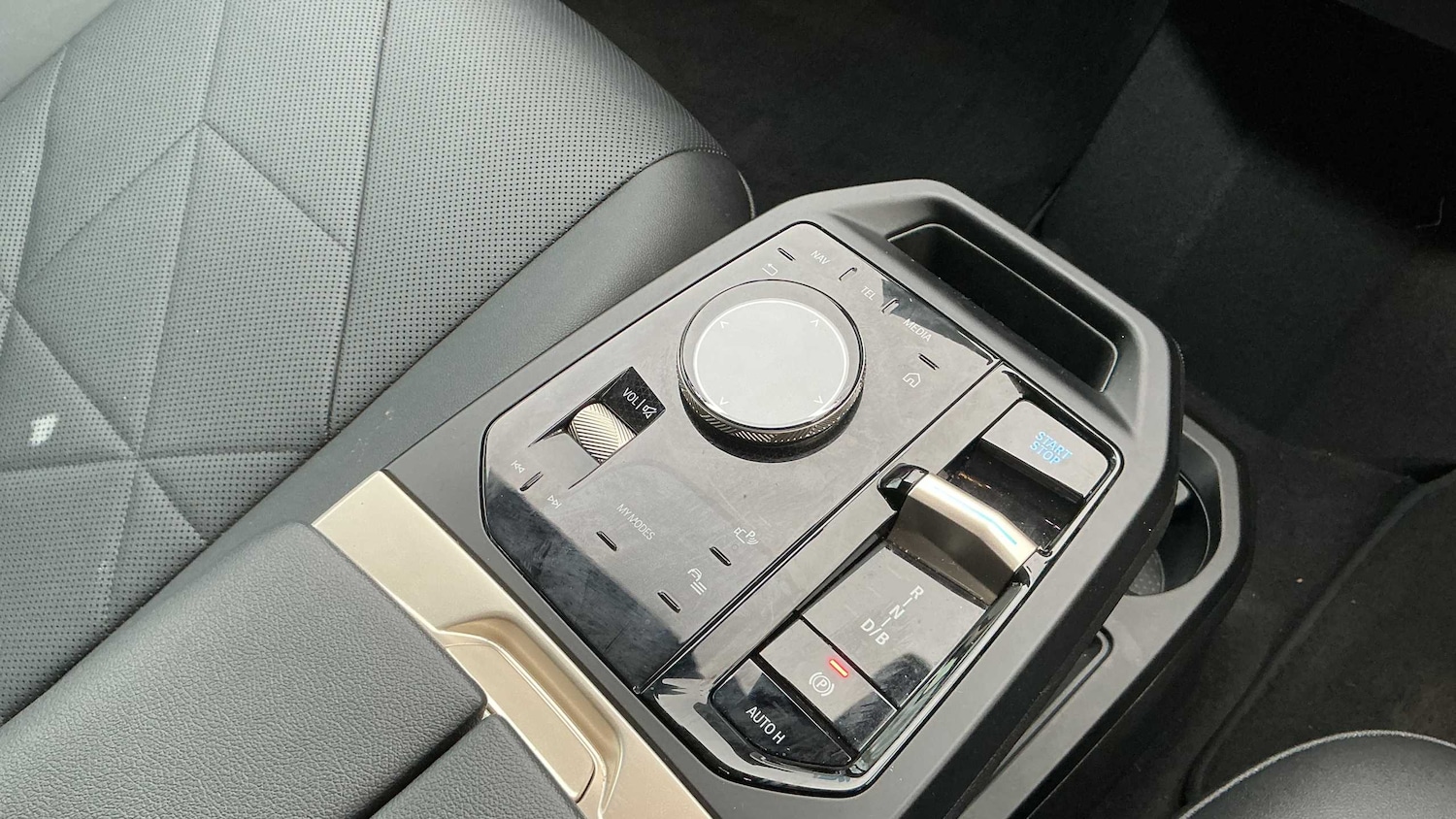 Used BMW iX 2022 for sale - 77348107: Photo 9