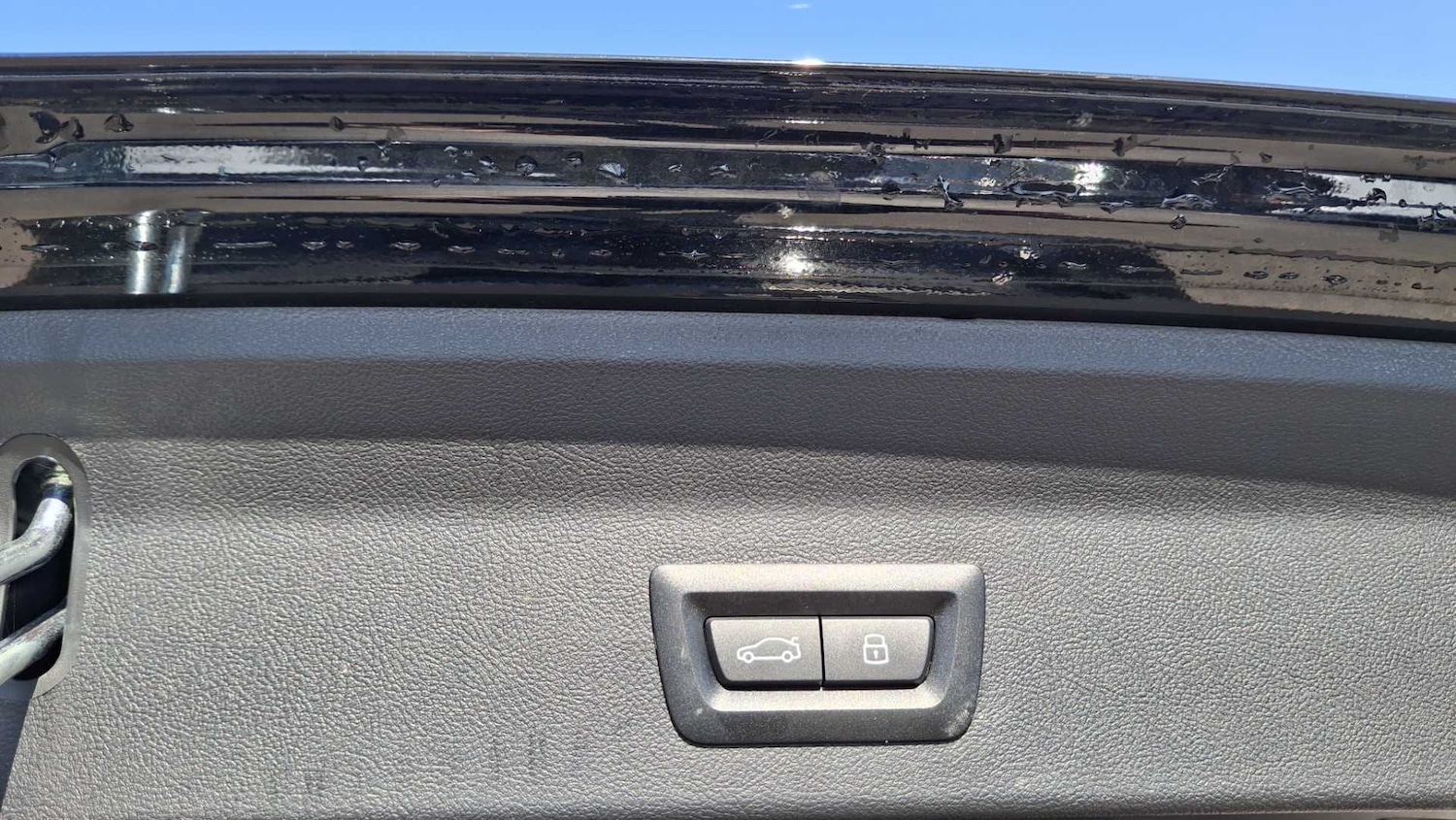 Vehicle 34