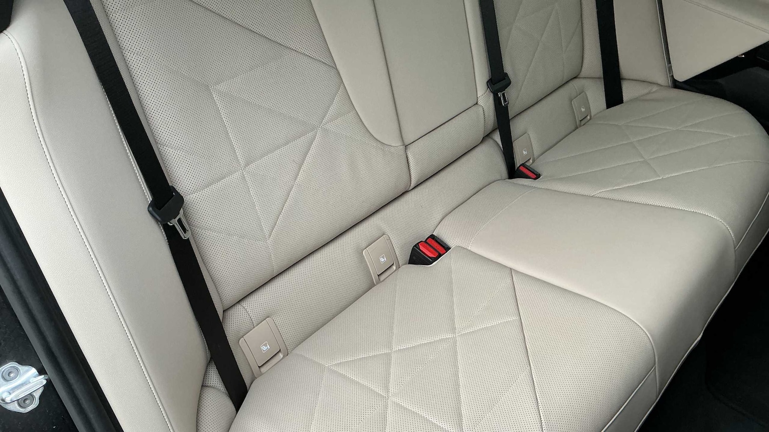 Used BMW iX 2022 for sale - 76476002: Photo 26