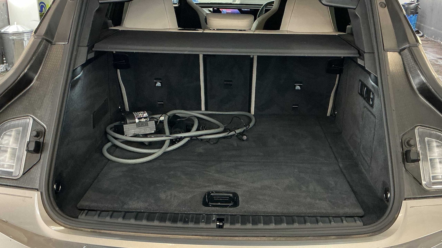 Used BMW iX 2022 for sale - 76476002: Photo 30