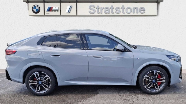 Used BMW iX2 2025 for sale - 75260046: Photo 3
