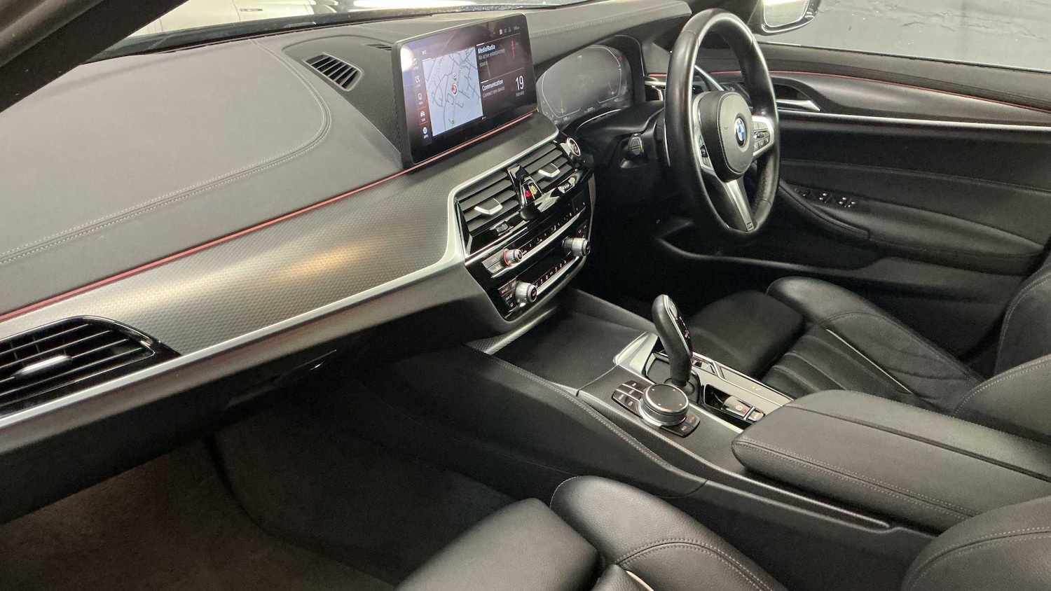 Used BMW 5 Series 2023 for sale - 77615482: Photo 8