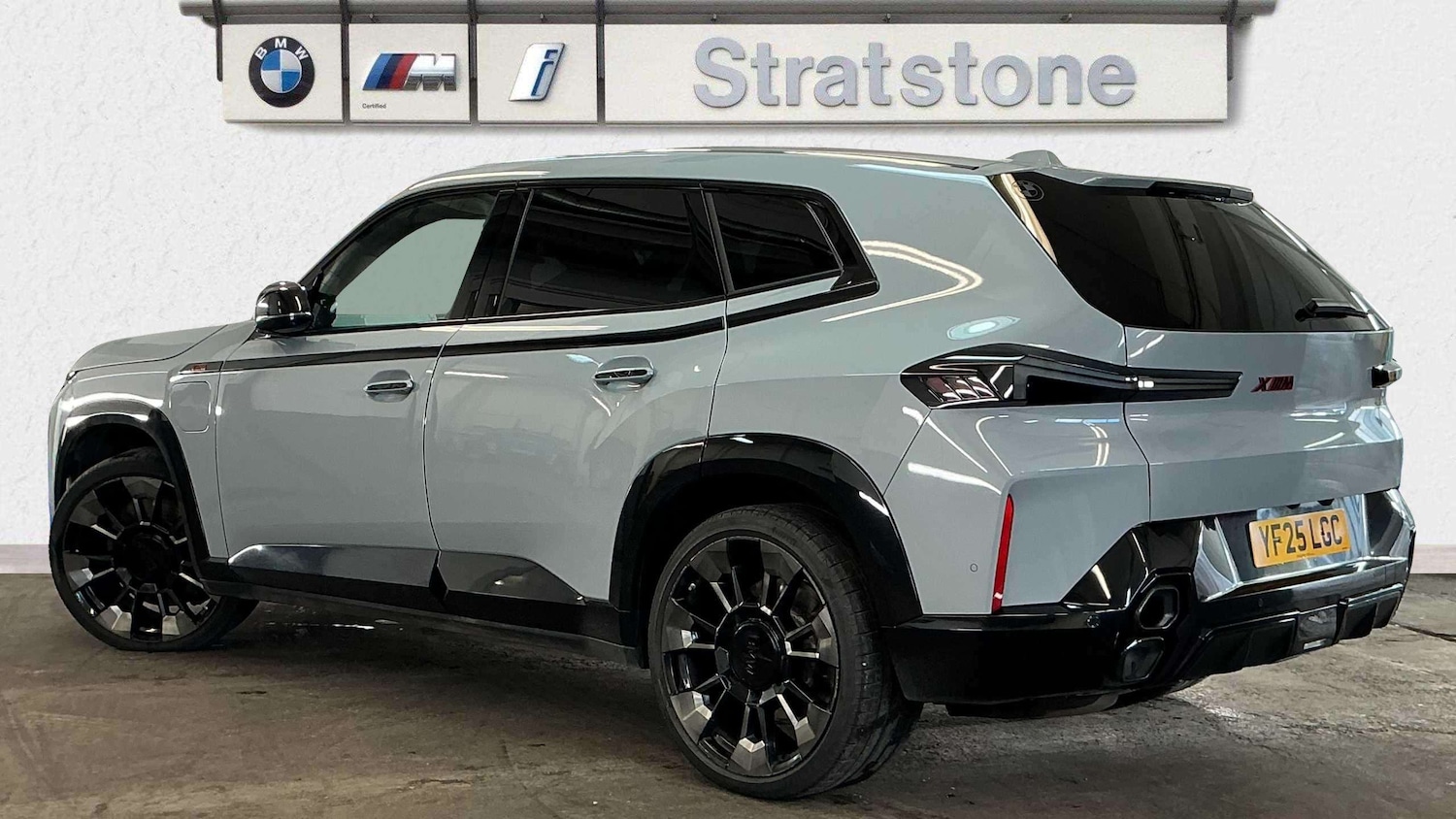 Used BMW XM 2025 for sale - 76435812: Photo 2
