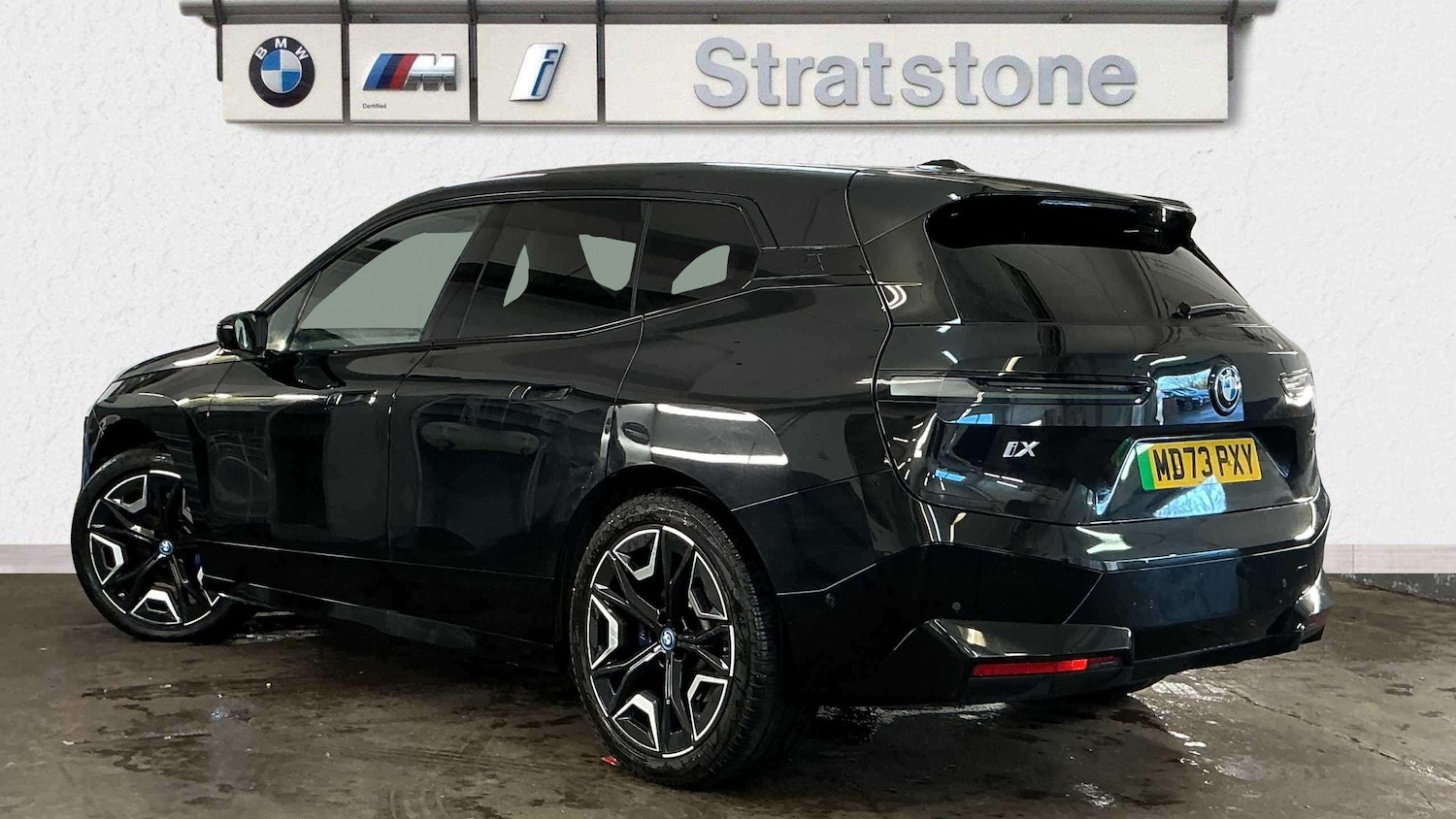 Used BMW iX 2023 for sale - 76804824: Photo 2