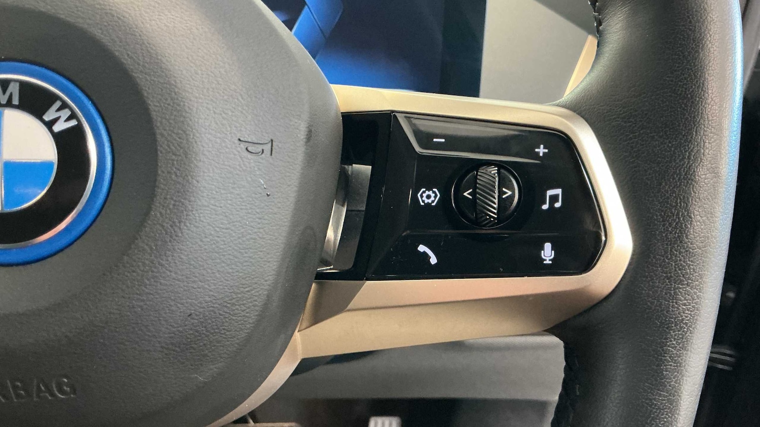 Used BMW iX 2023 for sale - 76804824: Photo 20