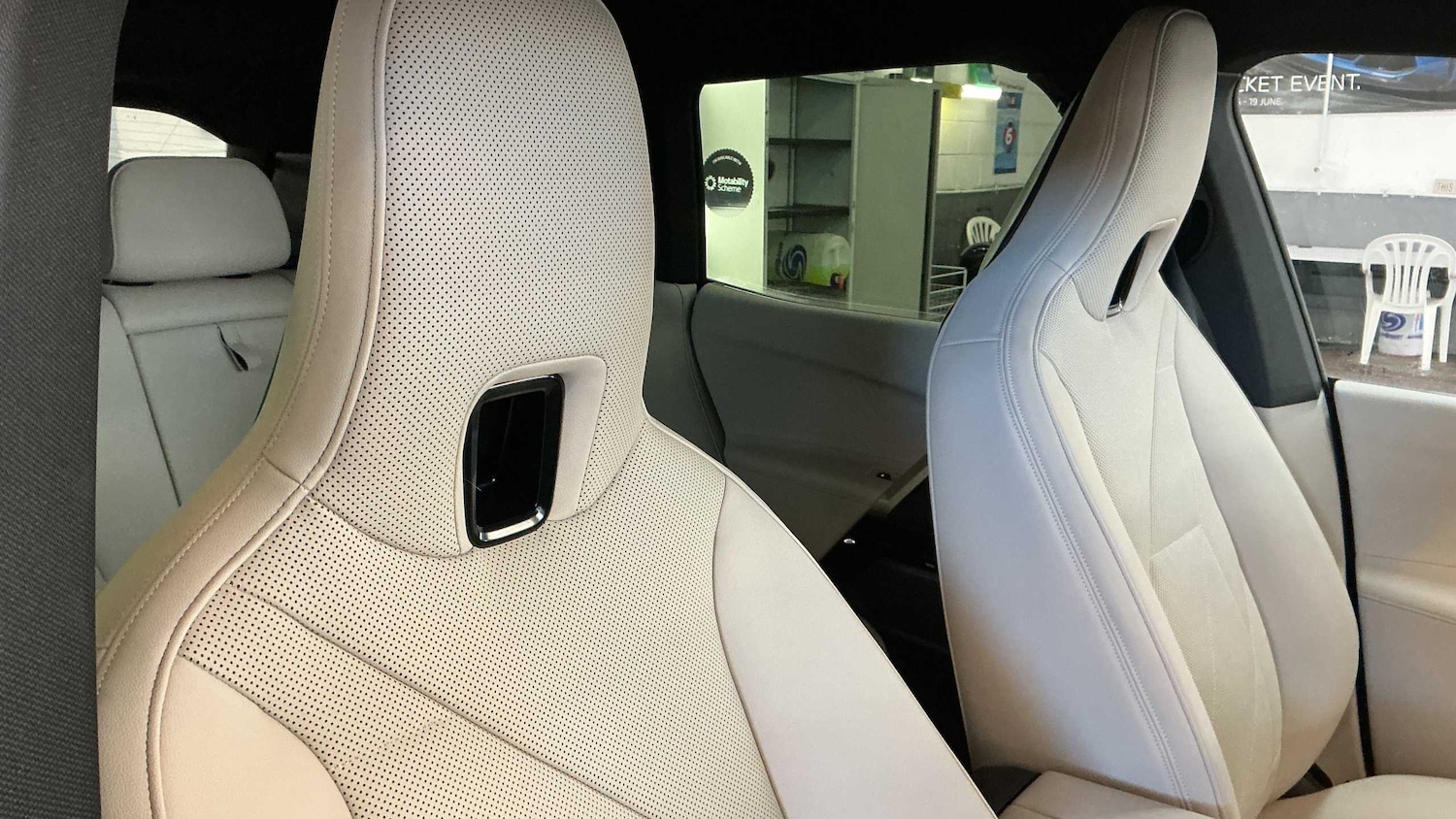 Used BMW iX 2023 for sale - 76804824: Photo 23