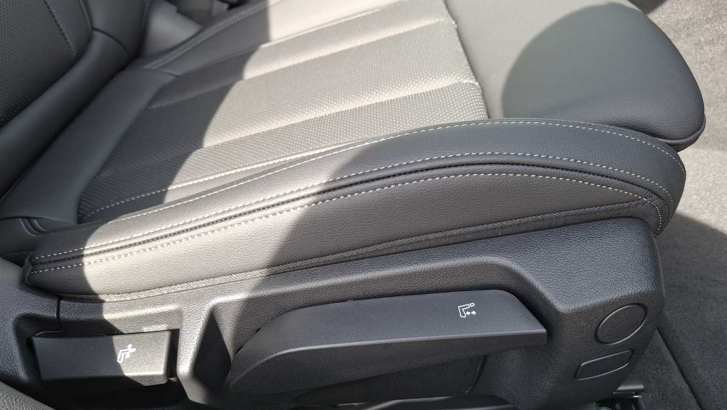 Used BMW i4 2025 for sale - 76648860: Photo 20