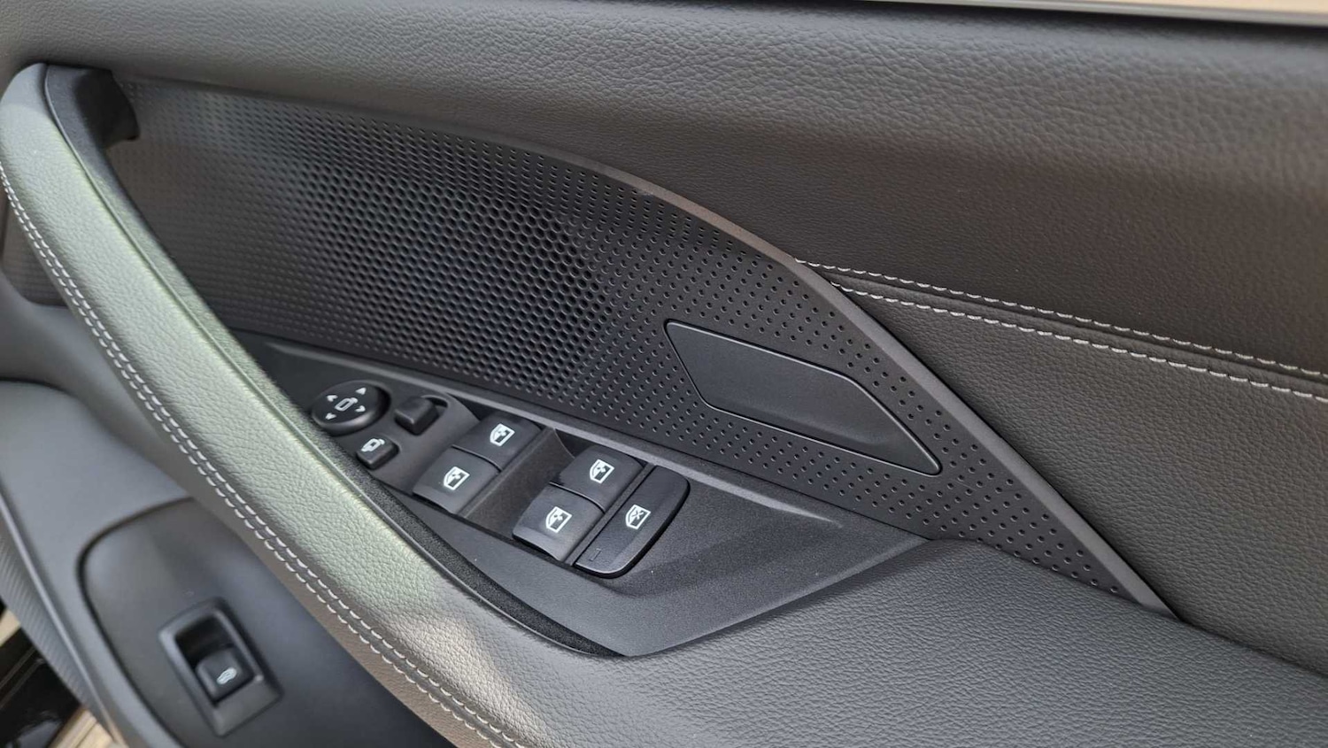 Used BMW i4 2025 for sale - 76648860: Photo 27