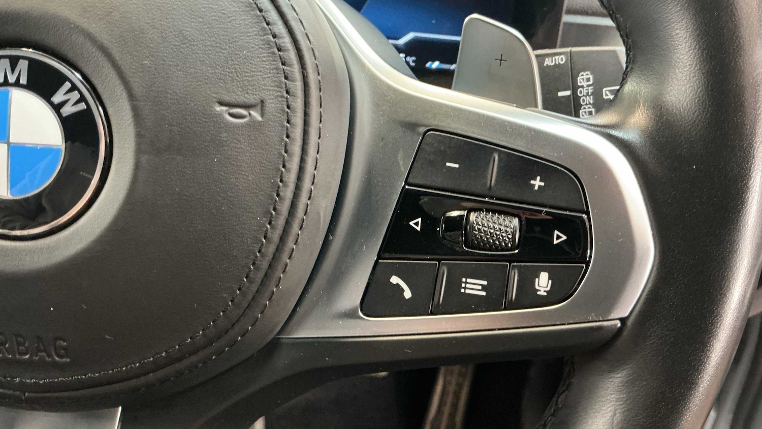 Used BMW 3 Series 2023 for sale - 77961064: Photo 24