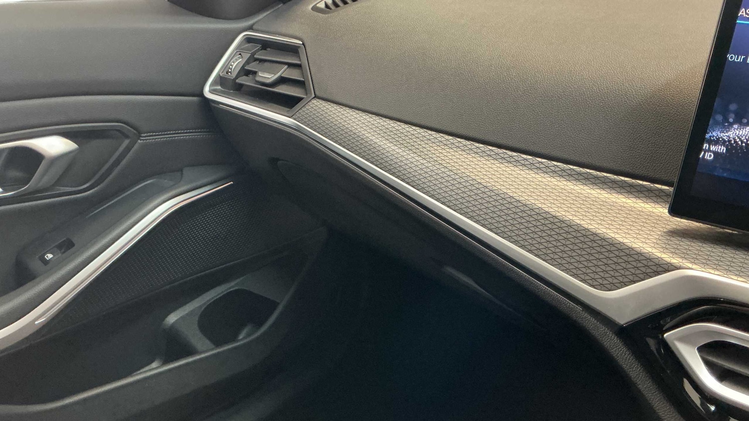 Used BMW 3 Series 2023 for sale - 77961064: Photo 27