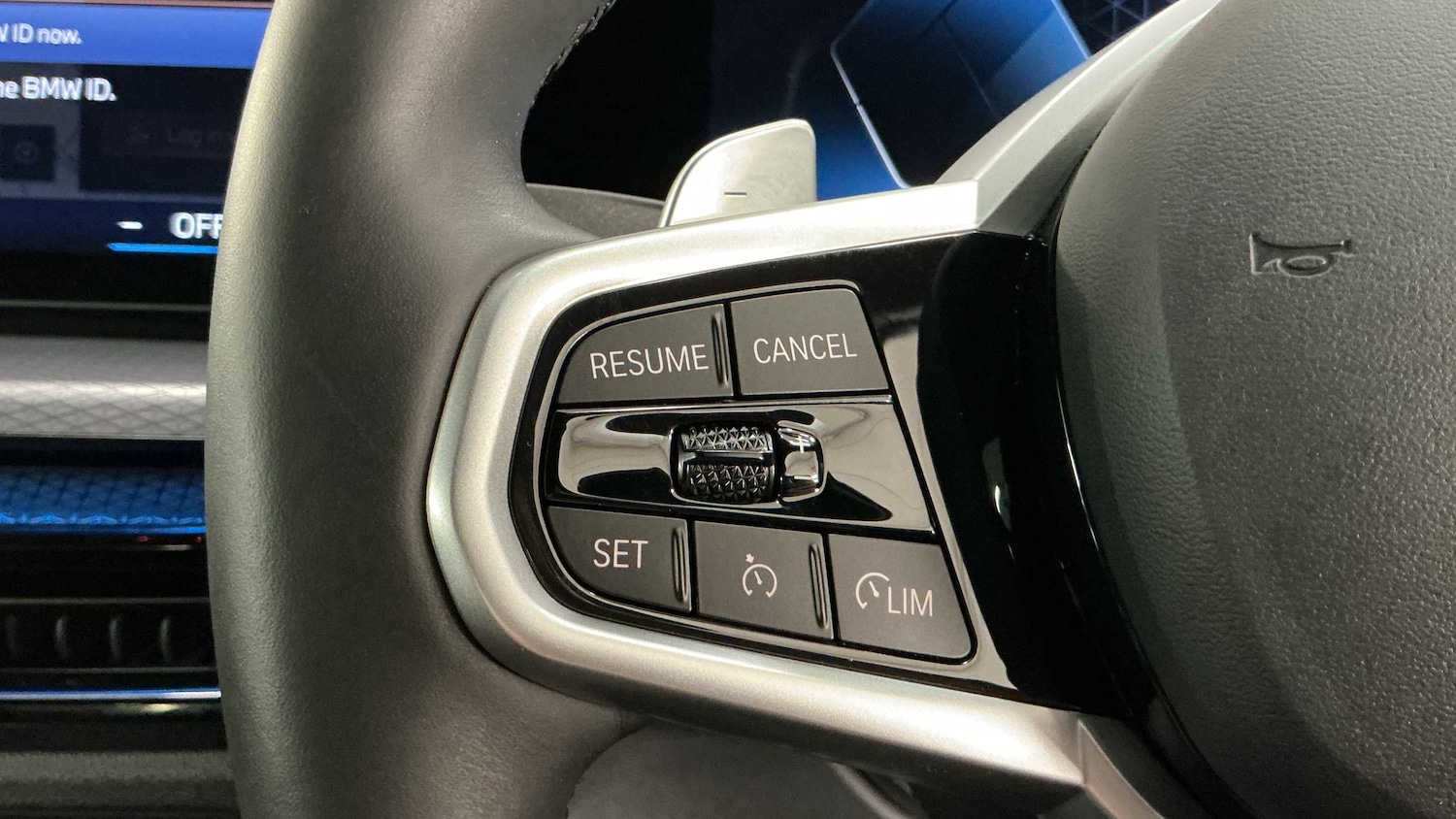 Used BMW 3 Series 2024 for sale - 77928522: Photo 17