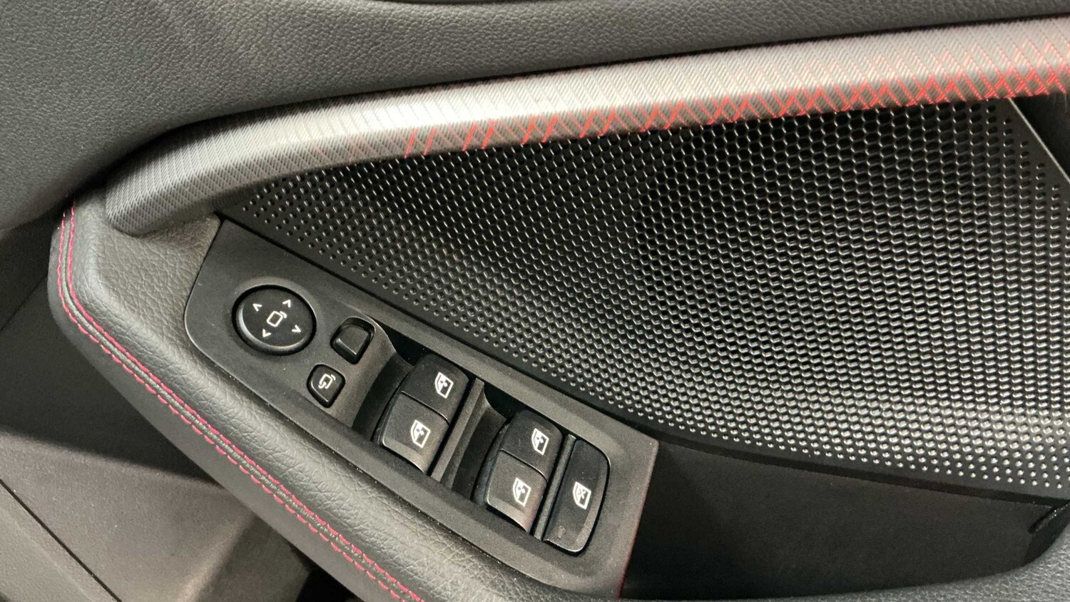 Used BMW 1 Series for sale - 77661044: Photo 27