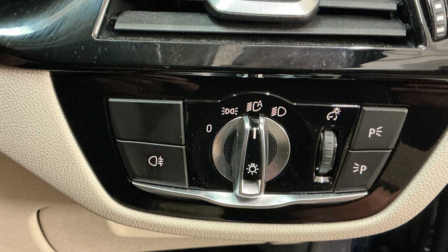 Used BMW 5 Series 2021 for sale - 77134830: Photo 28