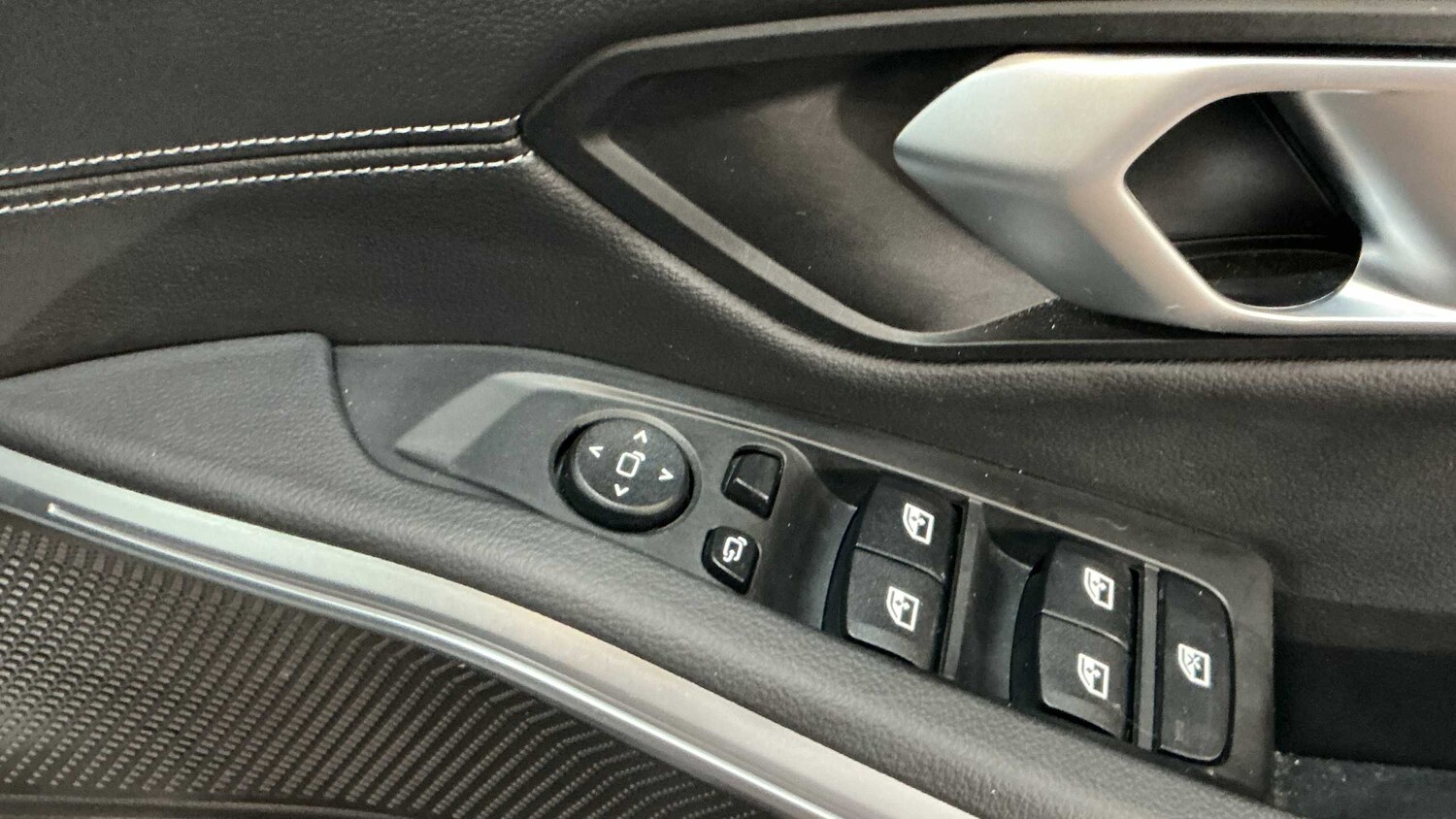 Used BMW 3 Series 2023 for sale - 78051920: Photo 25