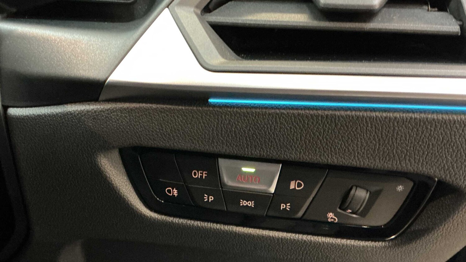 Used BMW 3 Series 2023 for sale - 78051920: Photo 26