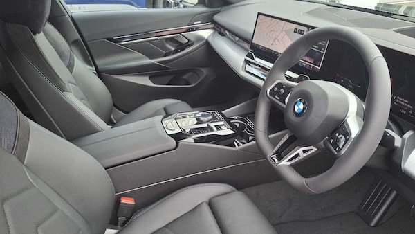 Used BMW 5 Series 2025 for sale - 75271011: Photo 30
