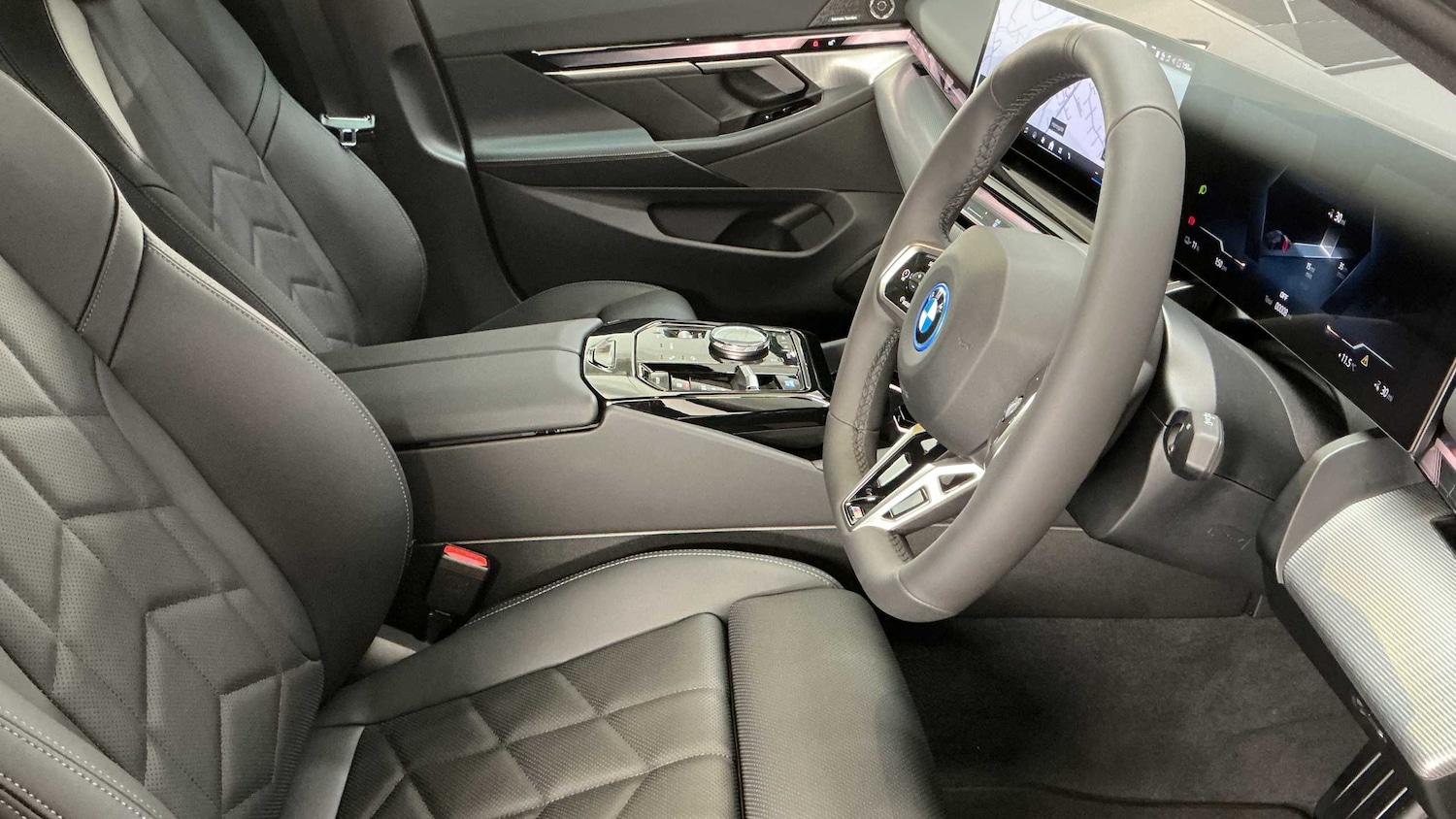 Used BMW i5 2025 for sale - 76329355: Photo 5