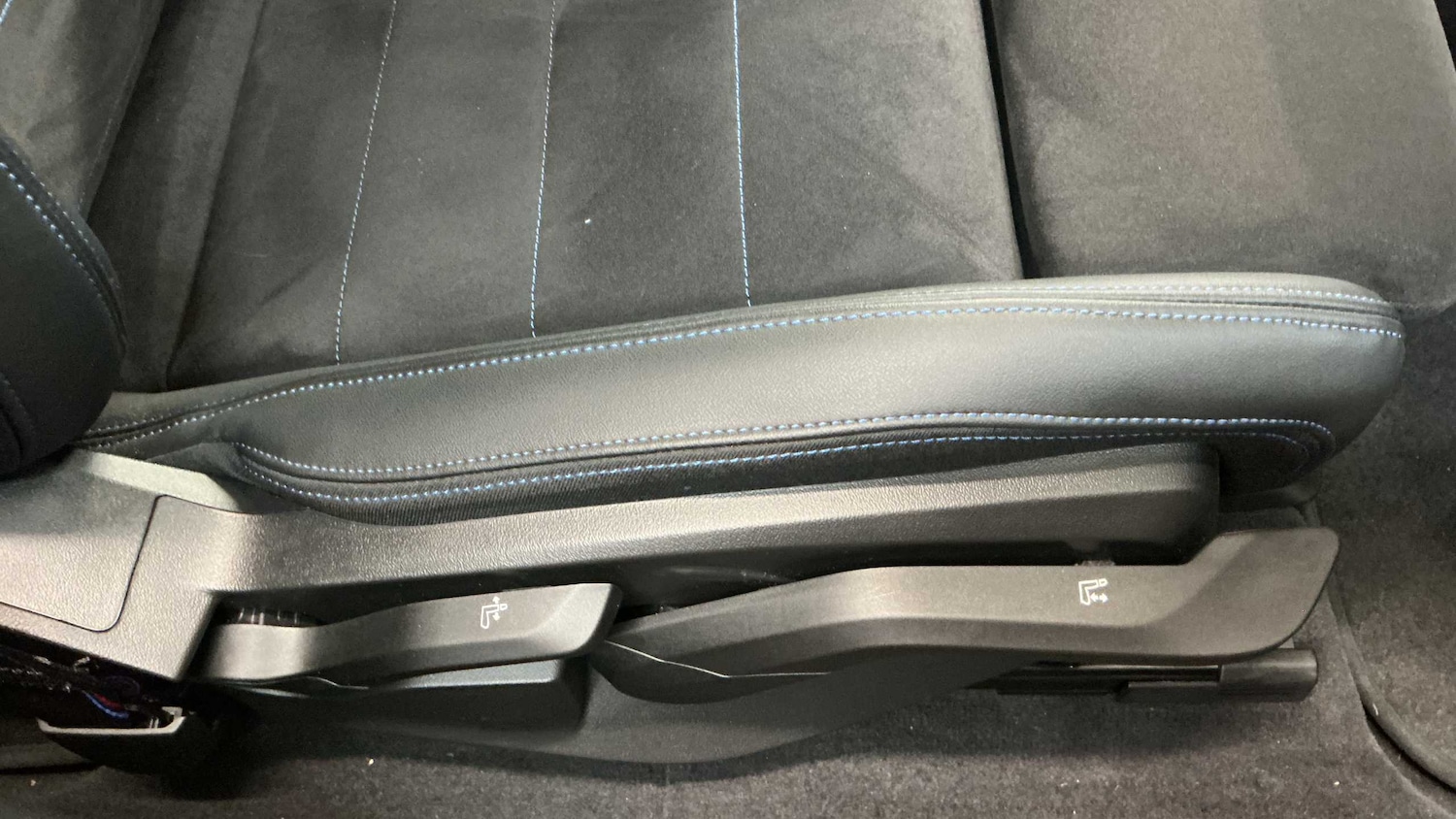 Used BMW iX1 2025 for sale - 77232922: Photo 22