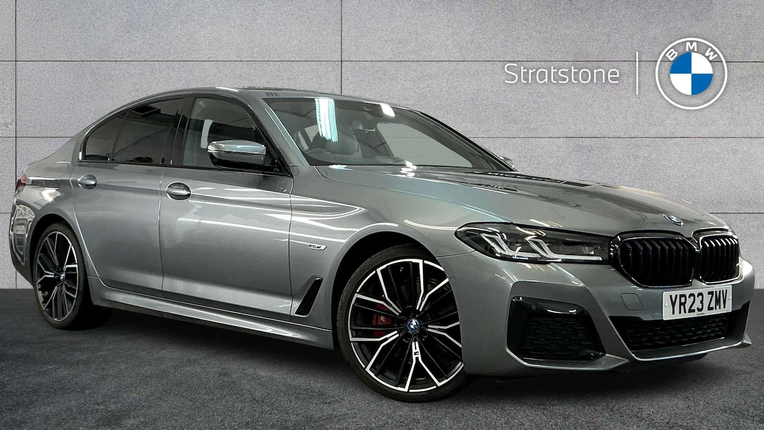 Used BMW 5 Series 2023 for sale - 77961161: Photo 1