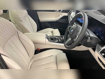 Used BMW X7 2025 for sale - 76339620: Photo 4