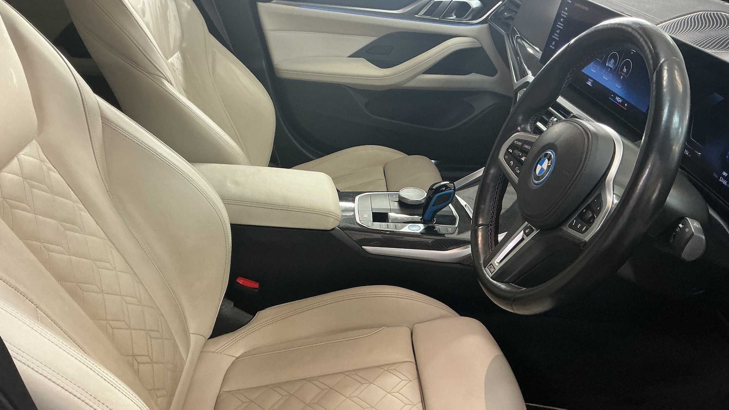 Used BMW i4 2022 for sale - 77333958: Photo 22