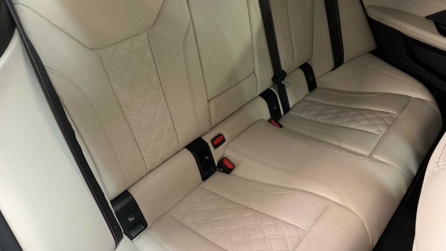 Used BMW i4 2022 for sale - 77333958: Photo 26