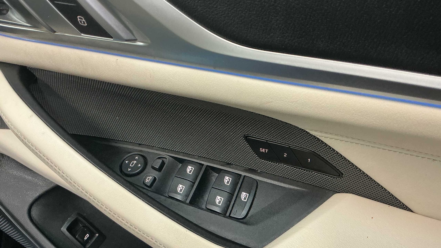 Used BMW i4 2022 for sale - 77333958: Photo 29