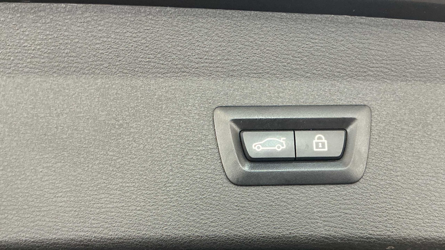 Used BMW X1 2020 for sale - 76191885: Photo 30