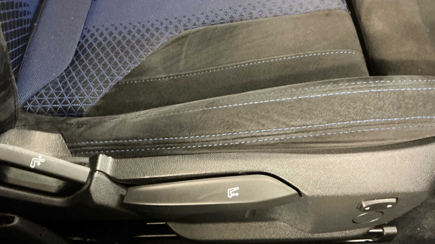 Used BMW 2 Series 2023 for sale - 76705174: Photo 22