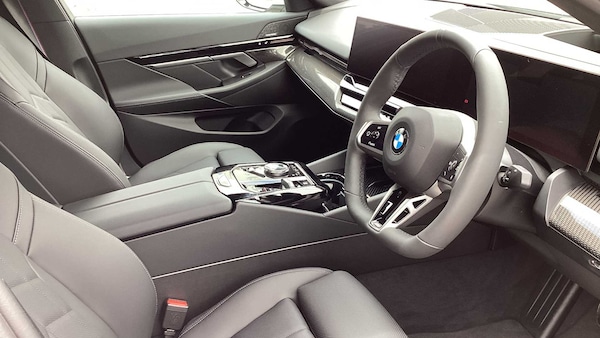Used BMW 5 Series 2024 for sale - 75217404: Photo 5