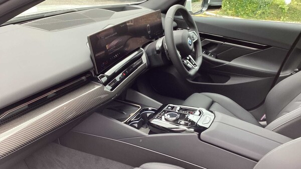 Used BMW 5 Series 2024 for sale - 75217404: Photo 8