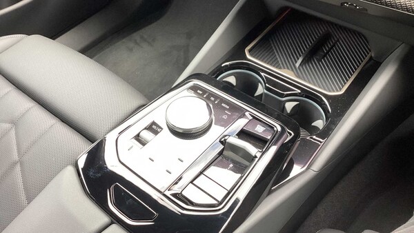 Used BMW 5 Series 2024 for sale - 75217404: Photo 9