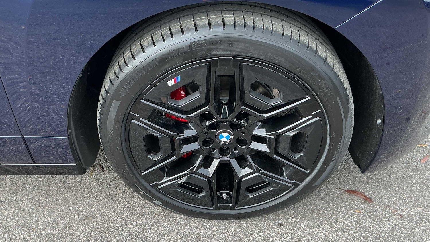 Used BMW iX 2025 for sale - 77795591: Photo 11