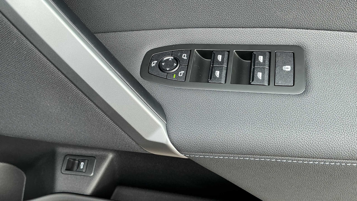 Used BMW iX 2025 for sale - 77795591: Photo 28